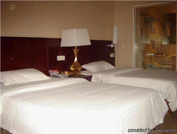 Bluesky Hotel Guangzhou Ruang foto